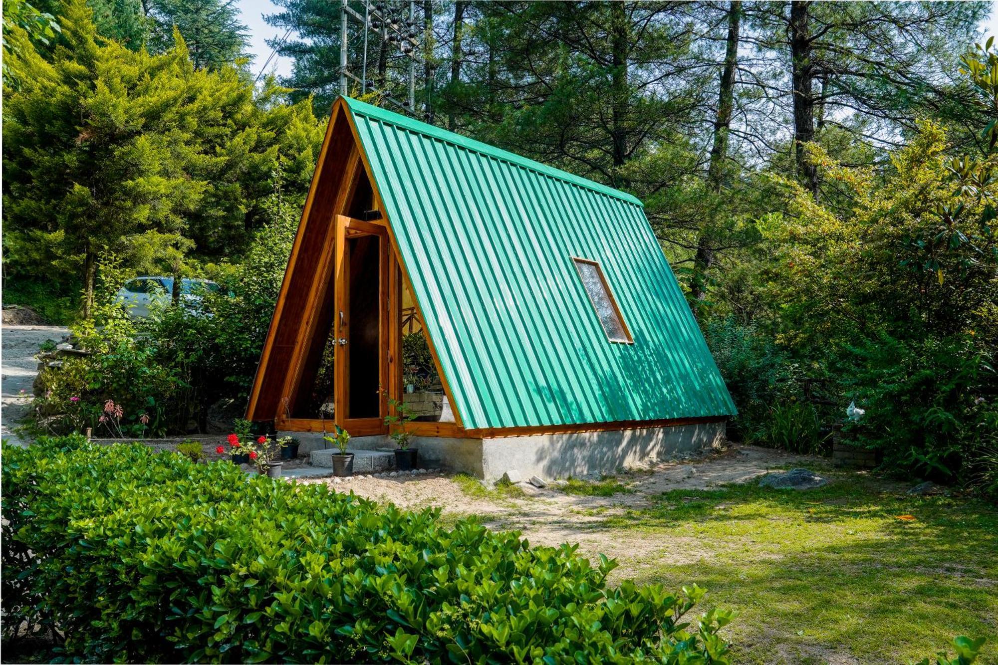 Отель Zone Connect By The Park, Manali Экстерьер фото