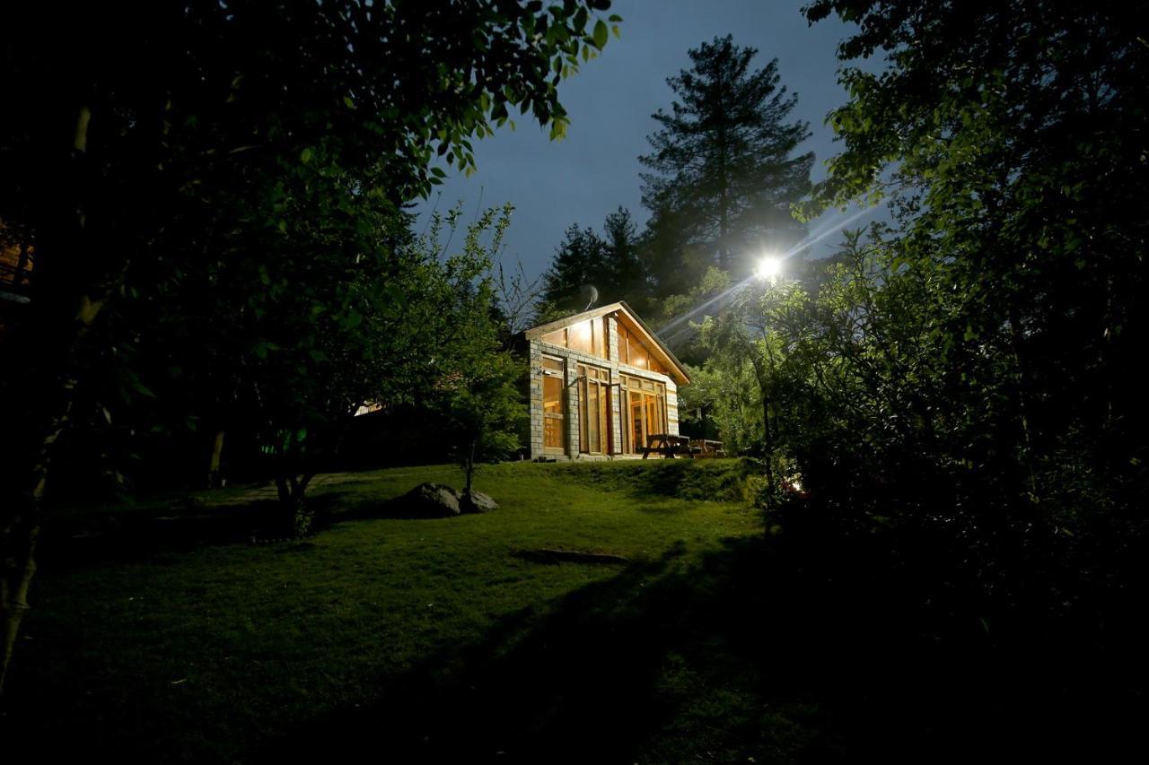 Отель Zone Connect By The Park, Manali Экстерьер фото