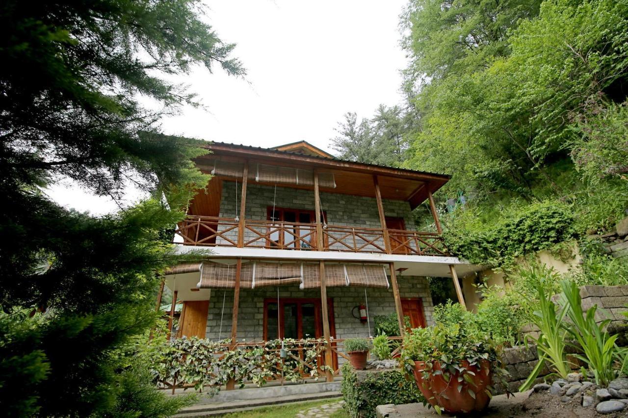 Отель Zone Connect By The Park, Manali Экстерьер фото